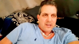 POV frat boy leaked Celebrity Sex tape of his Famous STEP DADDY Cory Bernstein, MASTURBATING together on XXX Video Call ! Hunk Step Daddy jerking big dick with Cum ! Gay famosos gostosos